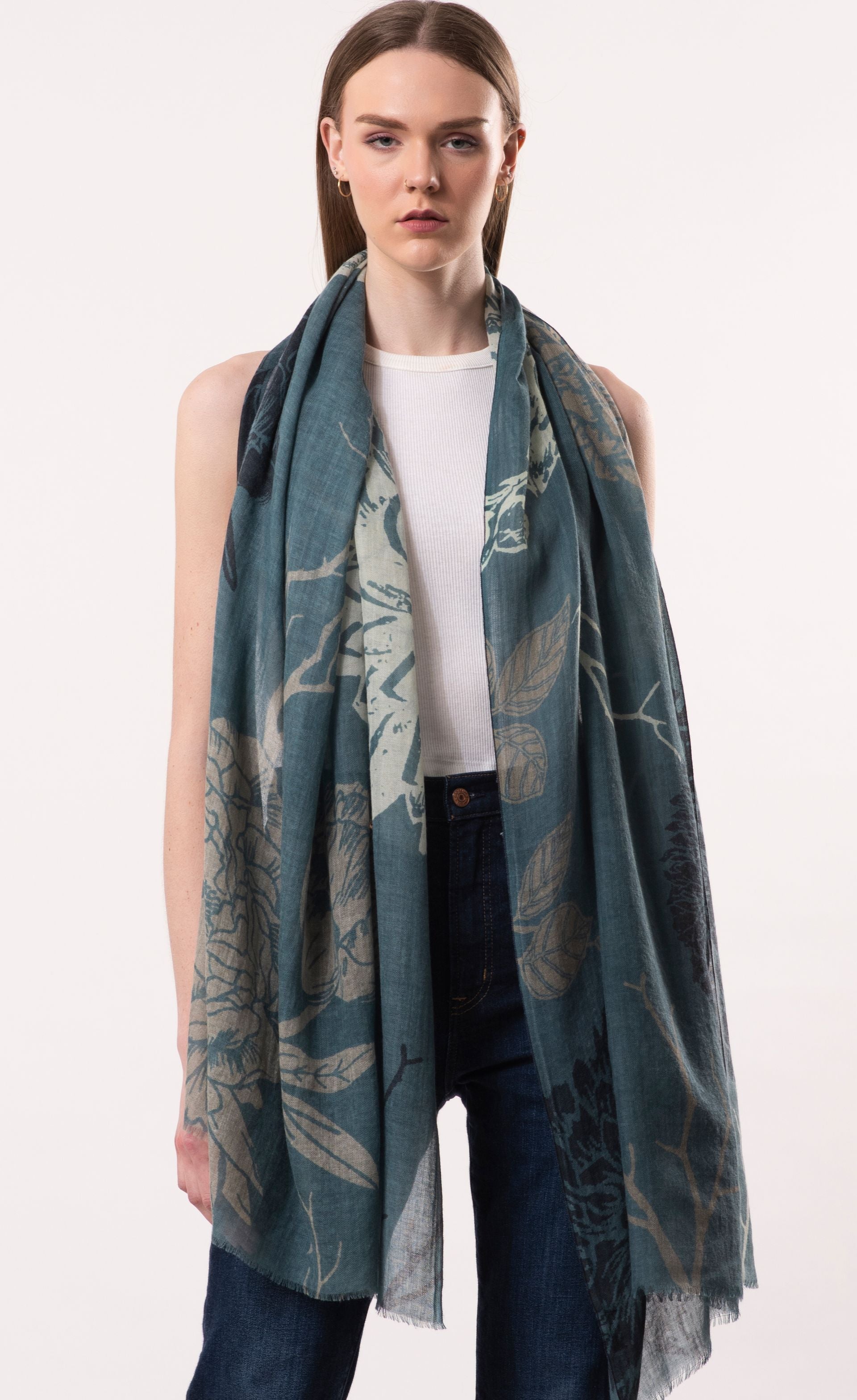 Dlux Dahlia Scarf Teal