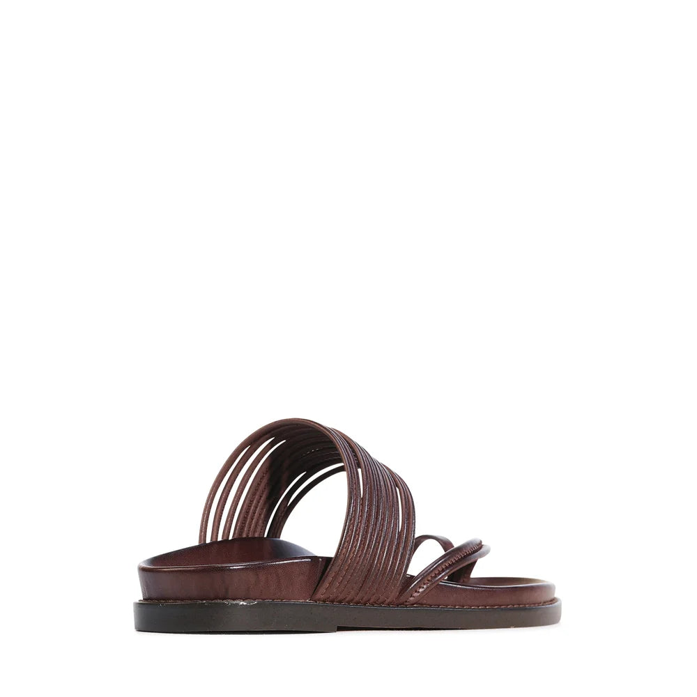 EOS Carmelle Chestnut