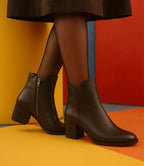 Django & Juliette Mockas Black
