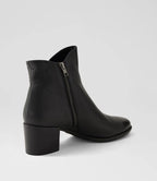 Django & Juliette Mockas Black