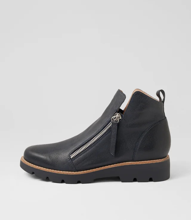 Django & Juliette Dottiz Navy
