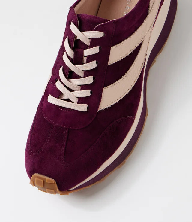 Django & Juliette Sheryls Burgundy