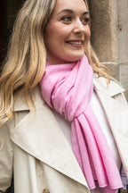 Esperance & Co Cashmere Topper Glam Pink