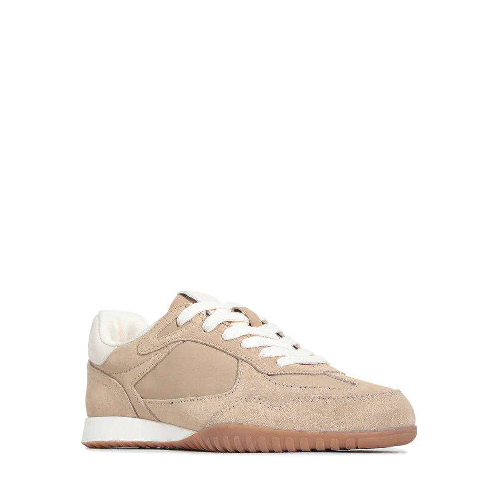 EOS Glinda Taupe