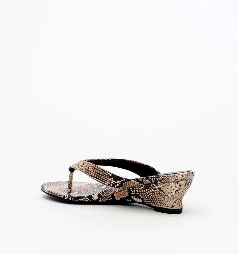 Alias Mae Jilly Stone Snake