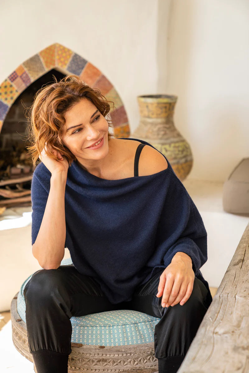 Esperance & Co Cashmere Topper Midnight