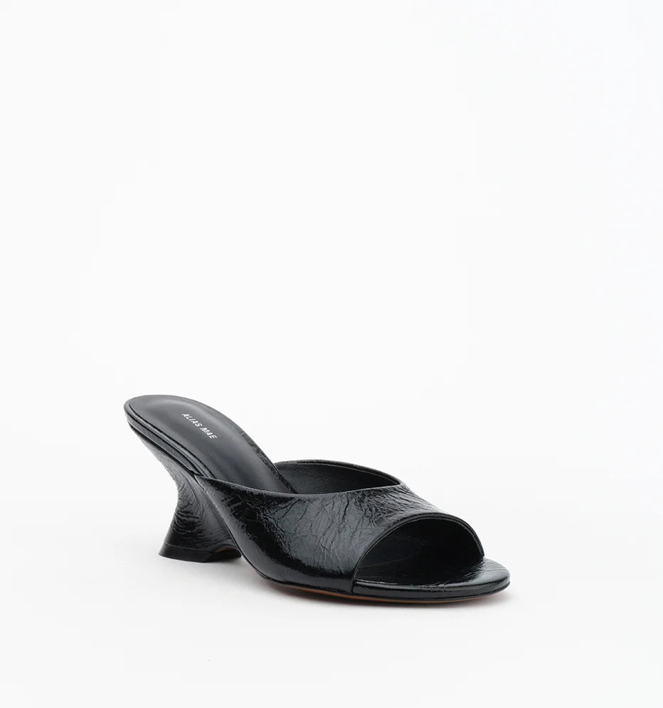 Alias Mae Mina Black Oily Crinkle