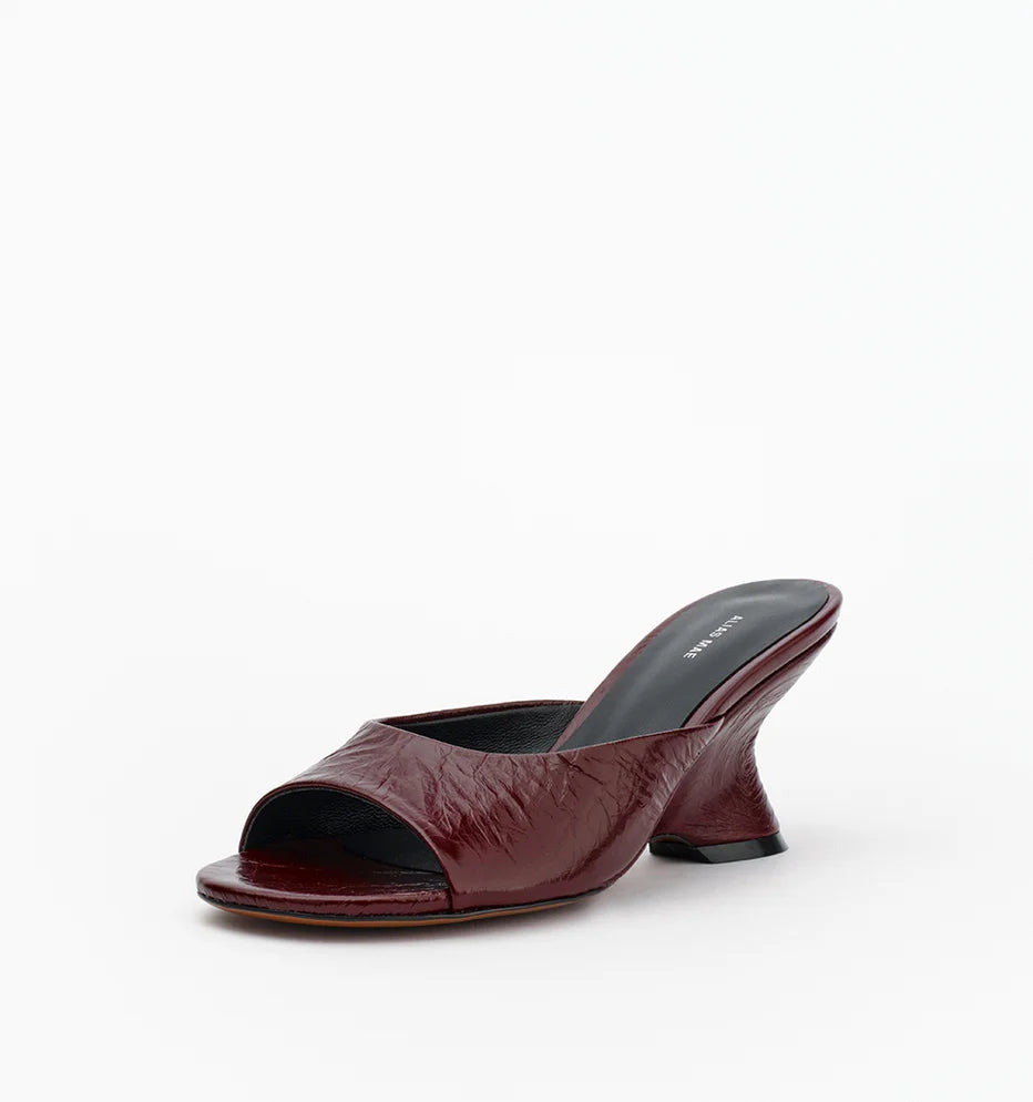 Alias Mae Mina Burgundy Oily Crinkle