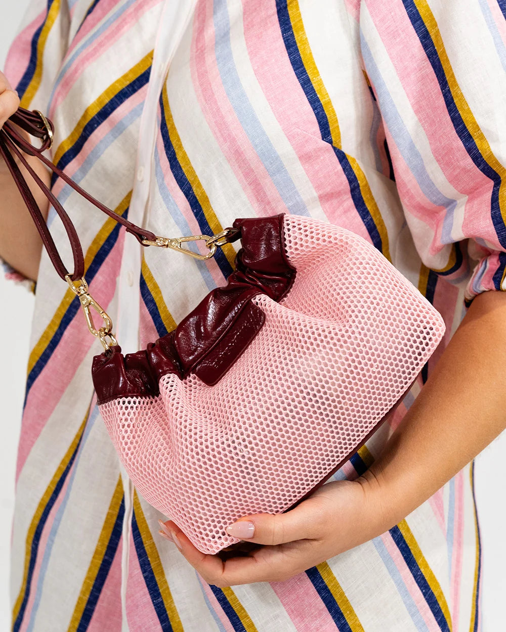 Elms & King Monty Mesh Xbody Blush