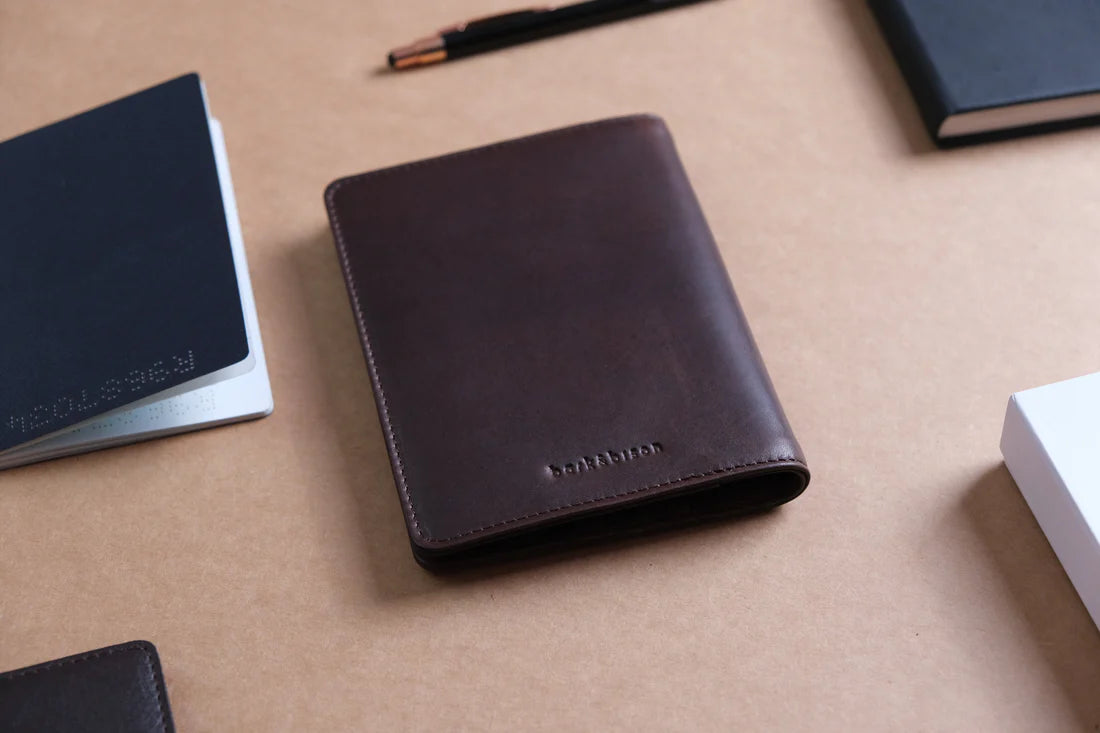 Bark & Bison The Journey Keeper Black