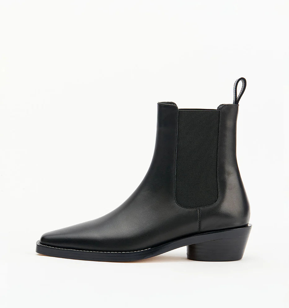 Alias Mae Remy Black