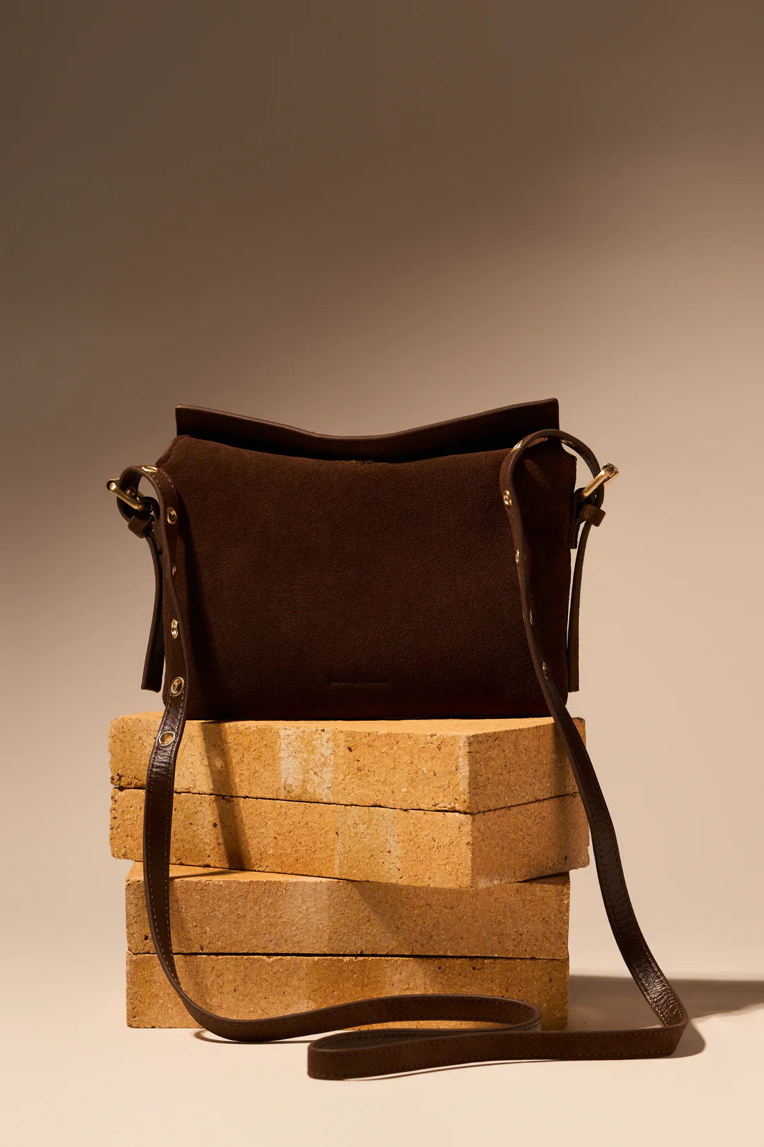 Bark & Bison The Desert Dusk Sling Chocolate
