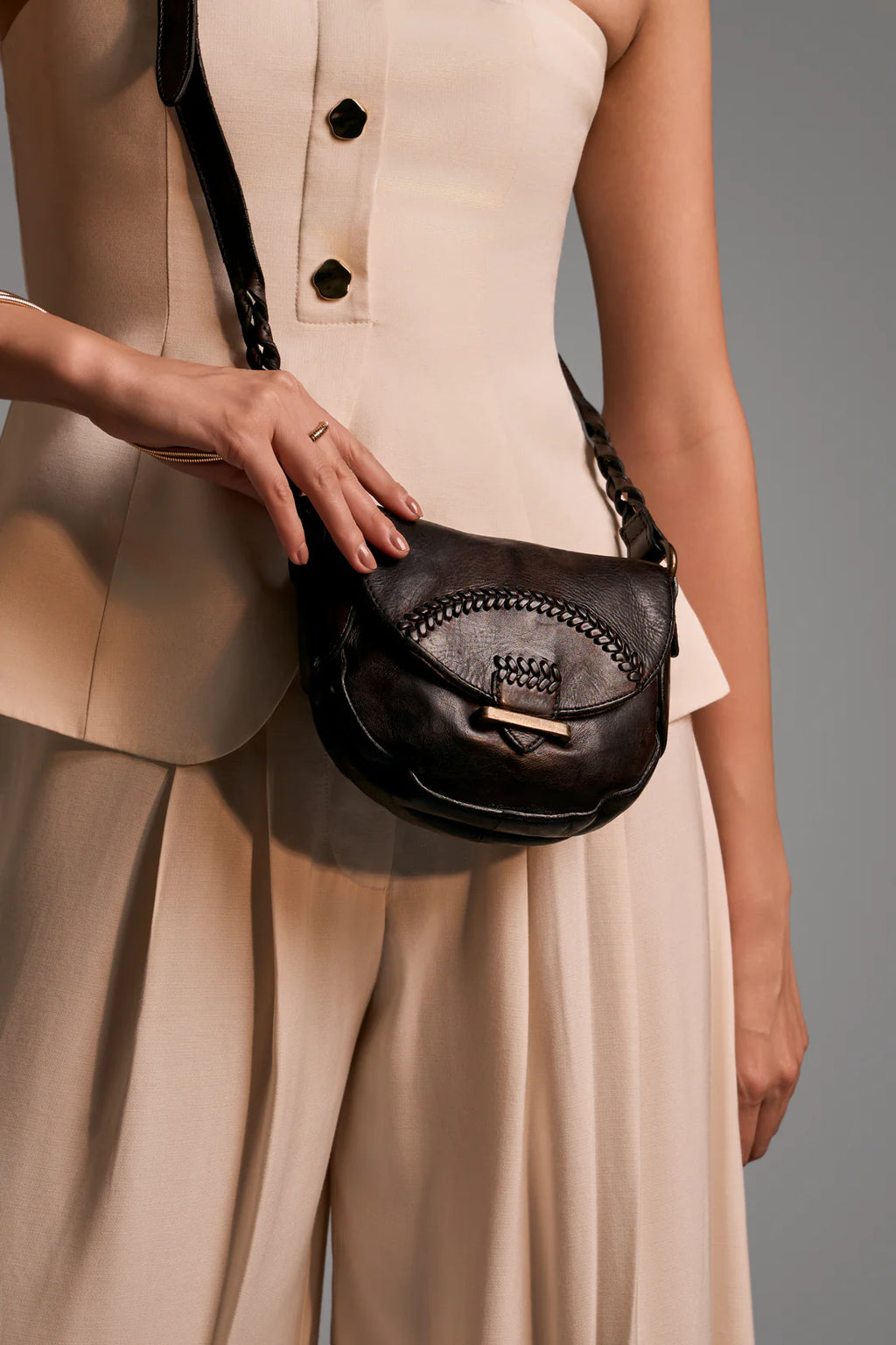 Bark & Bison The Marla Mini Brown