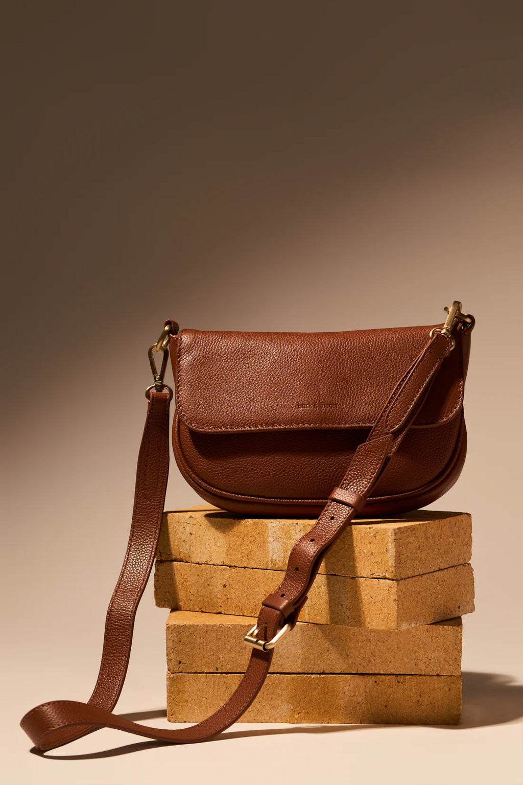 Bark & Bison The Nullabor Sling Tan