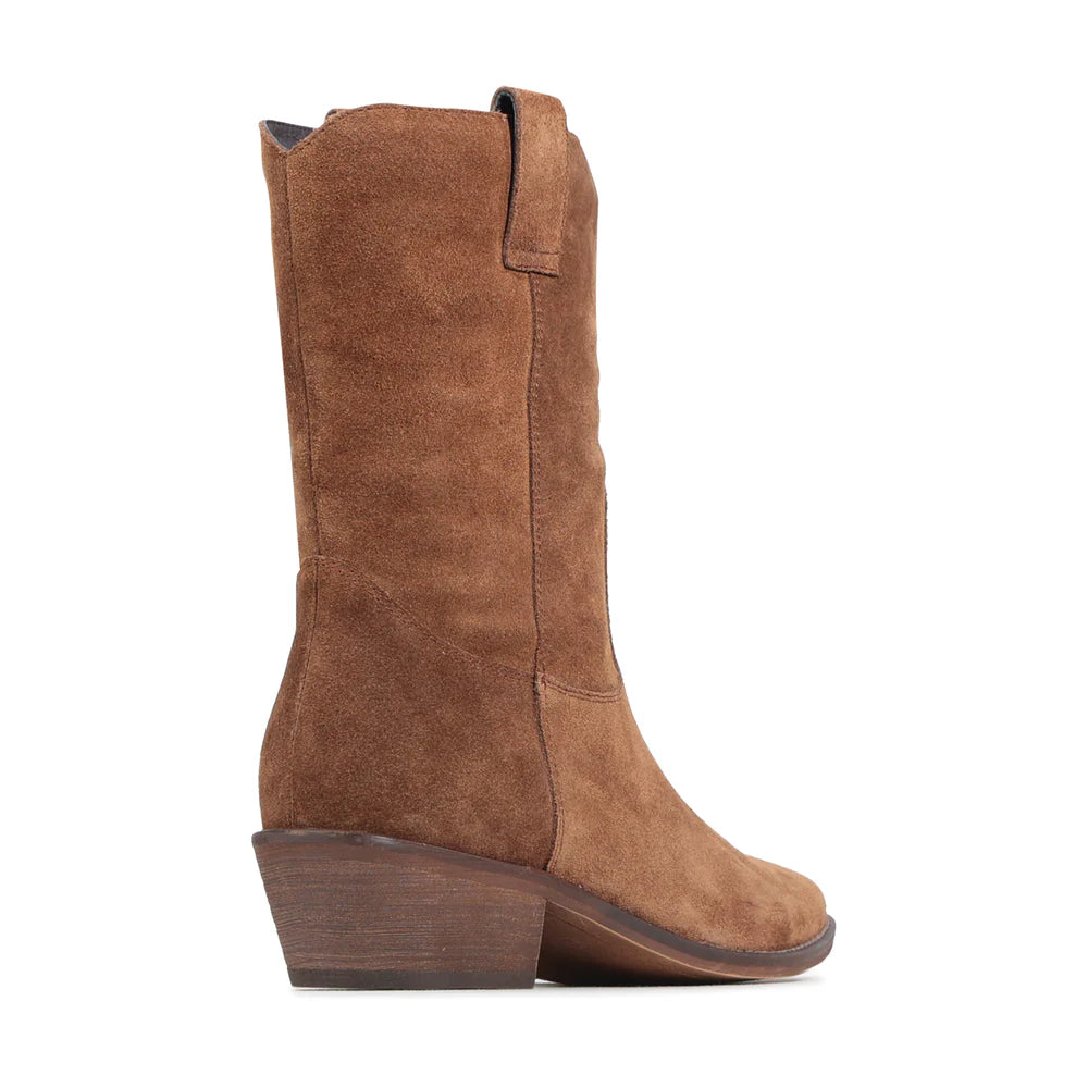 EOS Zendara Pecan Suede