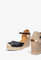 Unisa Caceres Black