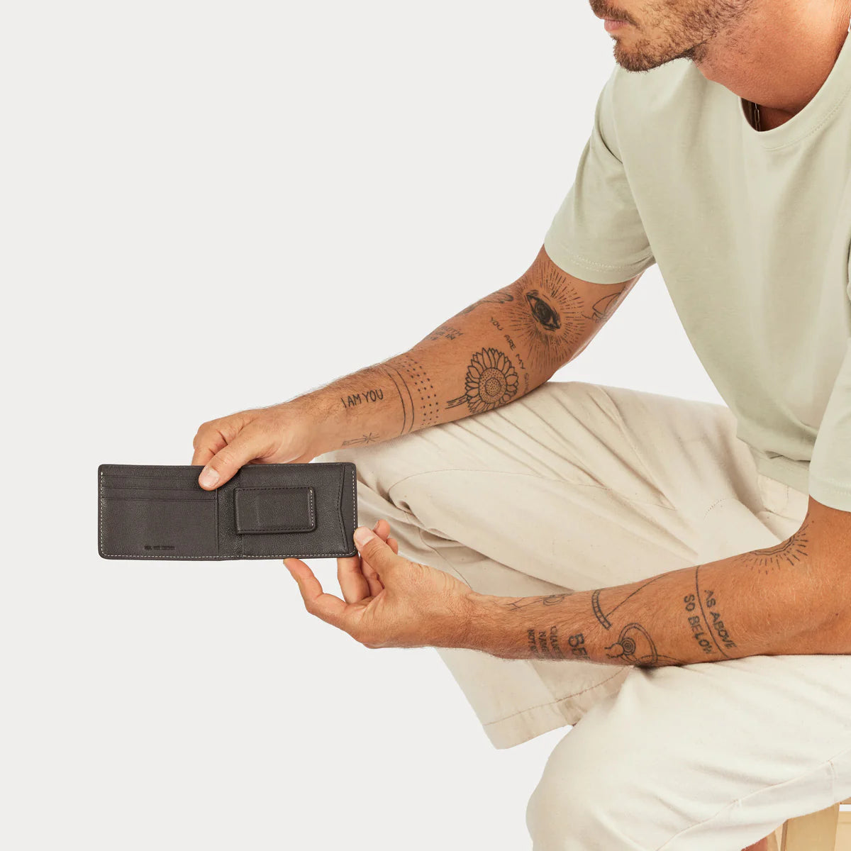 Status Anxiety Ethan Wallet Chocolate