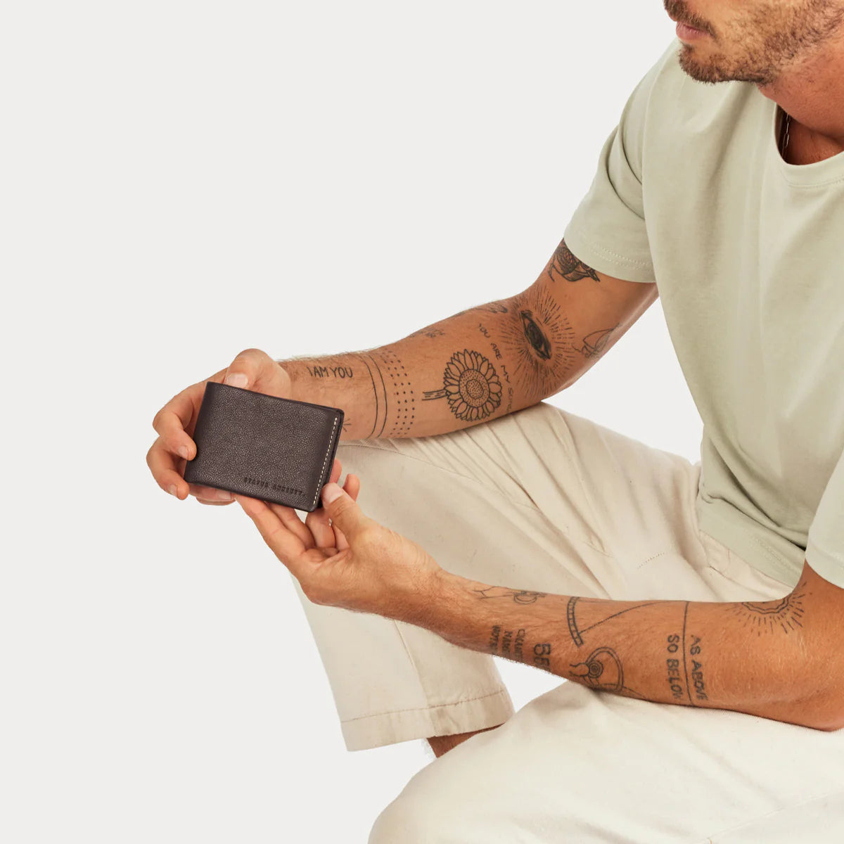 Status Anxiety Otis Wallet Chocolate
